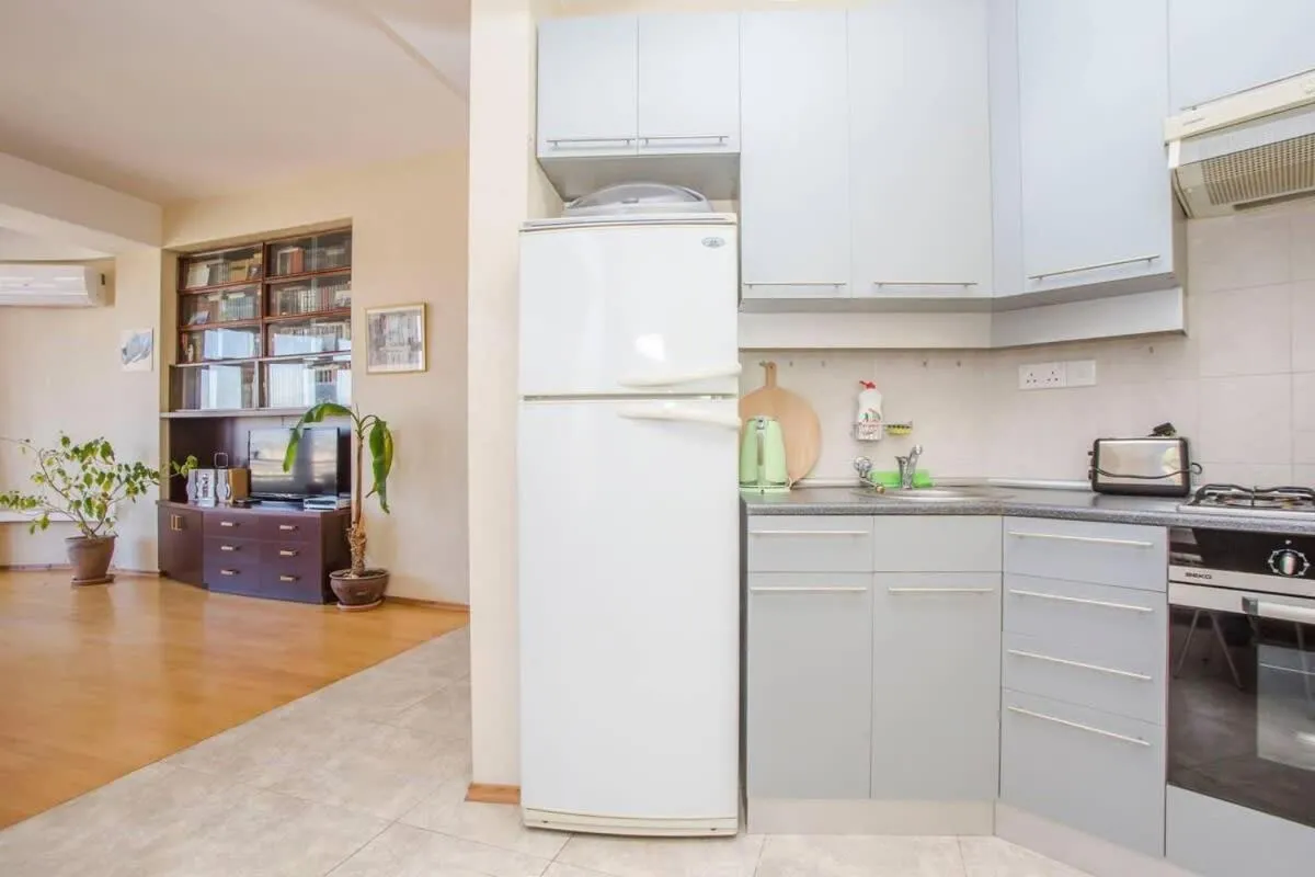 Image 3 of 1BR apartment with balcony on Mtatsminda