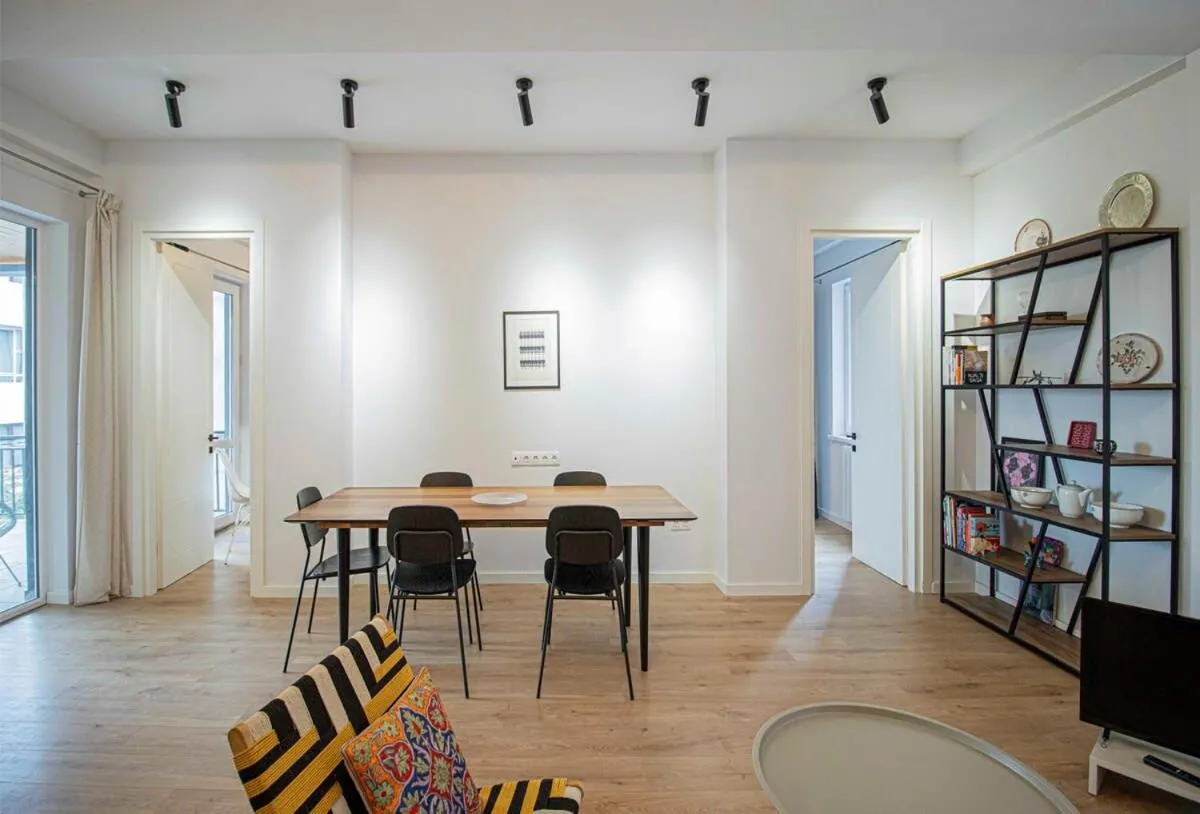 Image 3 of 2BR Colorful Apt on Vera Near Stamba – By Wehost