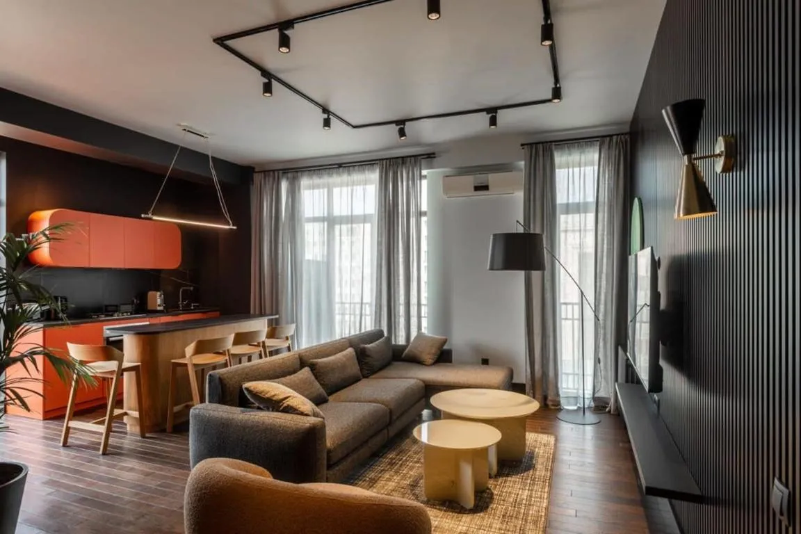 Image of 2BR apartment with a small balcony in Sololaki