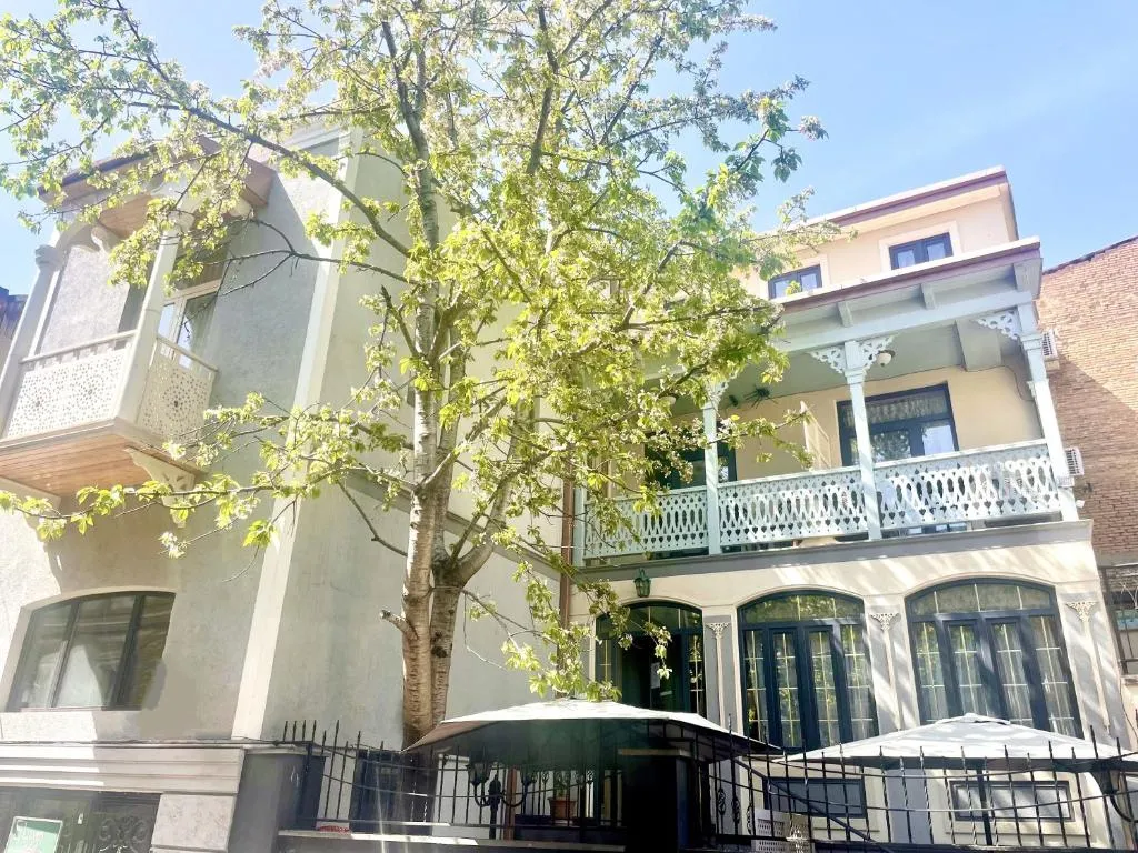 Image of 34 Silver Rooms
