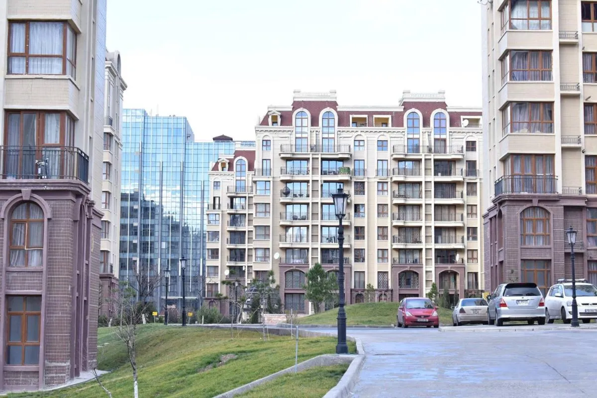Image 5 of Aden Apartments