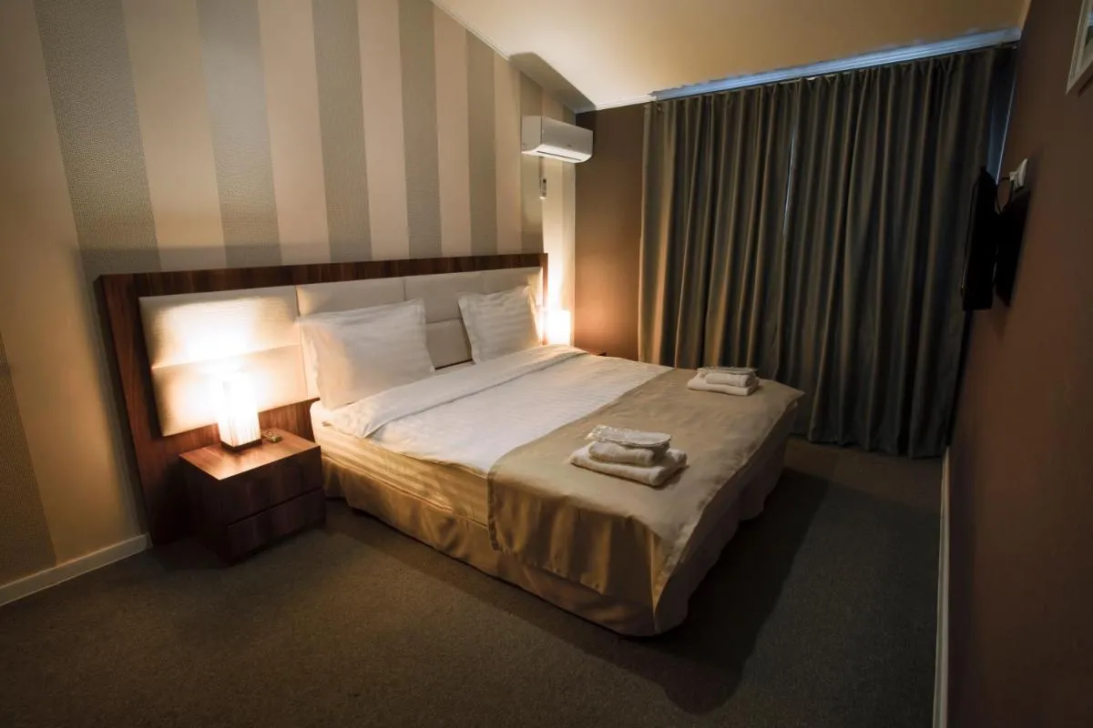 Image 2 of Apart Hotel West