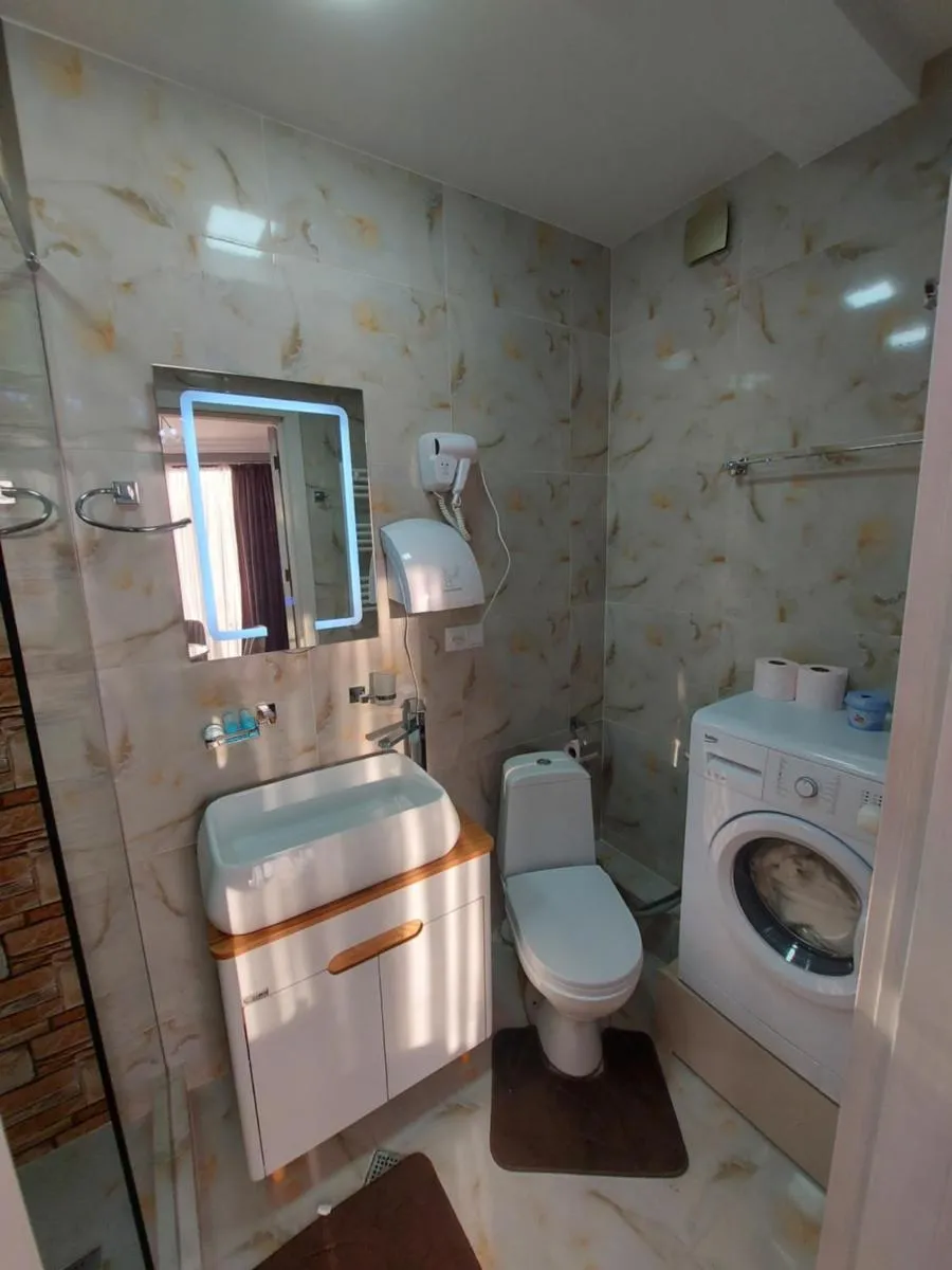 Image 2 of Apartment Elle2