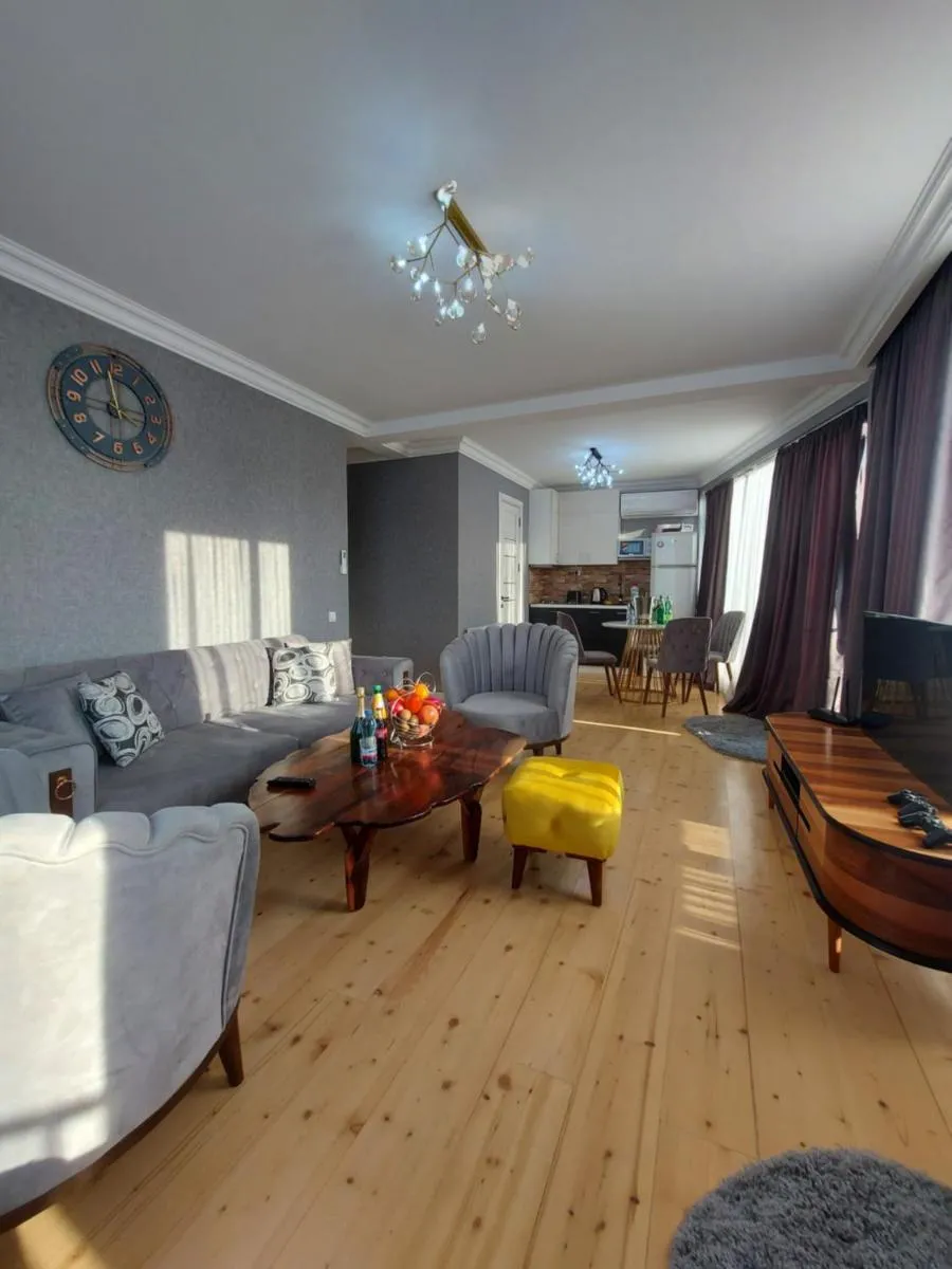 Image 4 of Apartment Elle2