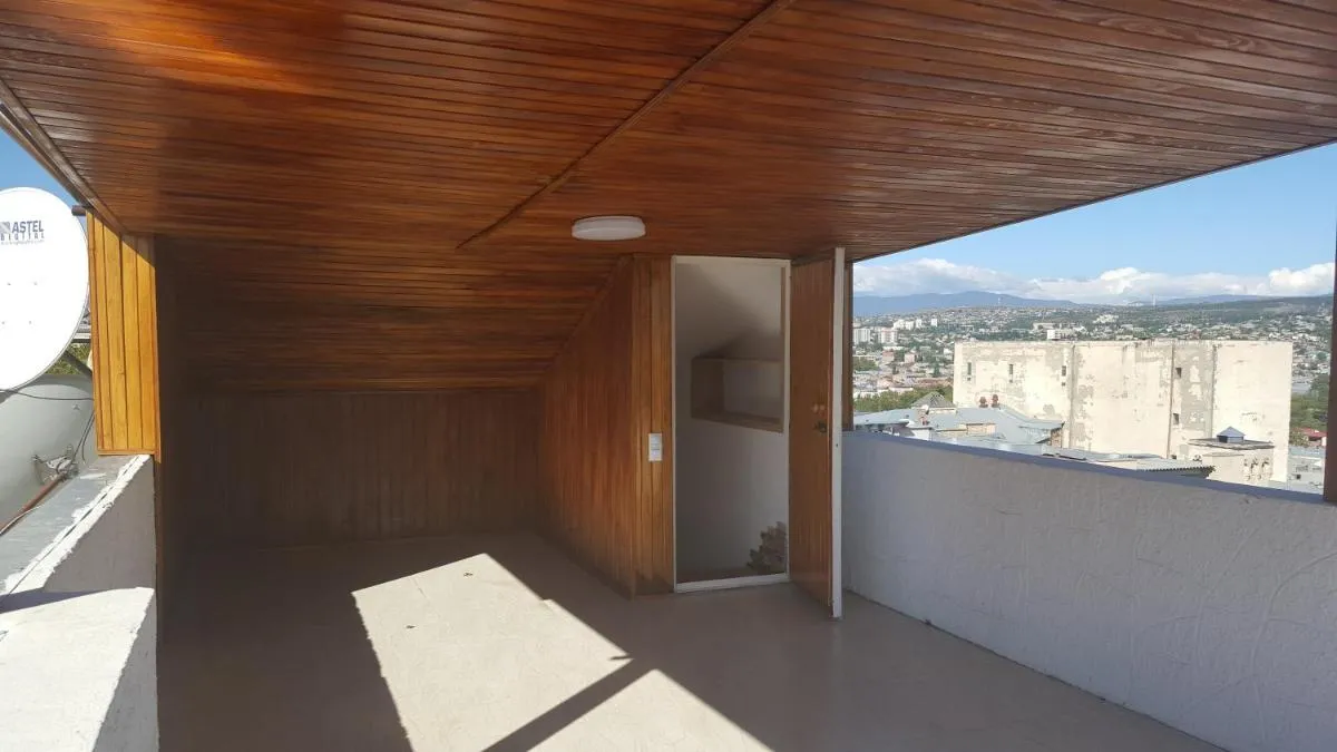 Image 4 of Apartment Rustaveli 1