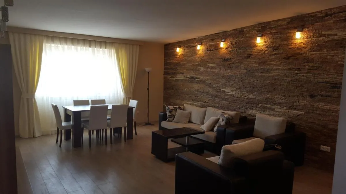 Image 3 of Apartment Rustaveli 1