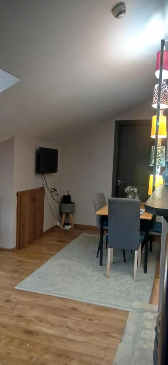 Image 4 of Apartment Wine Rise
