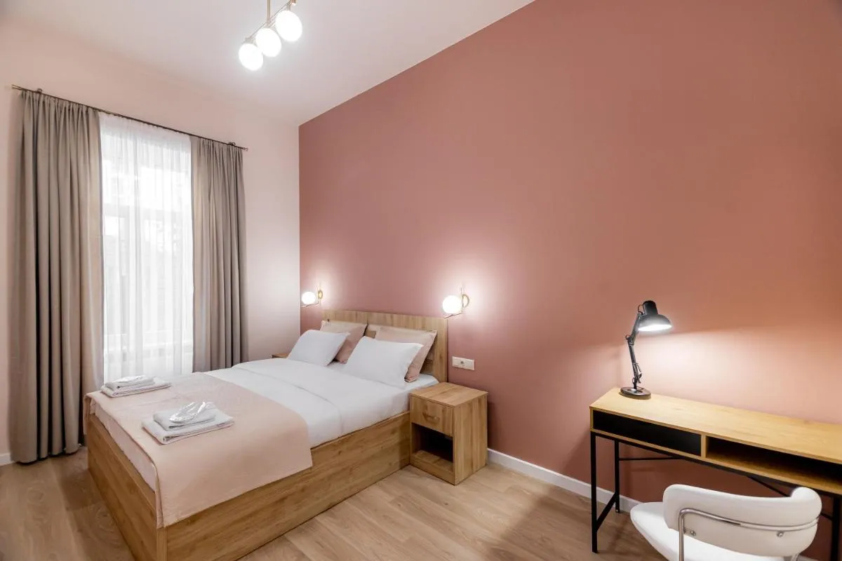 Image 3 of Apartment in Old City Center