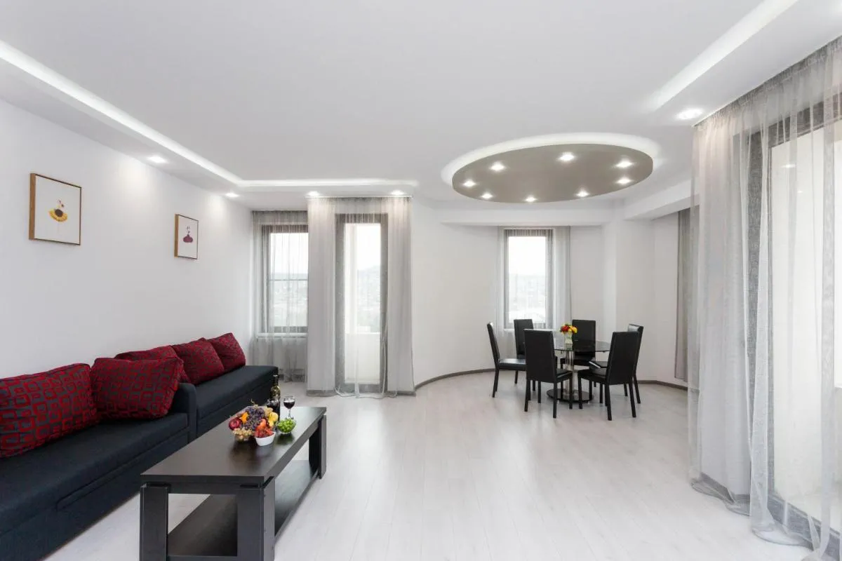 Image 1 of Apartment in downtown