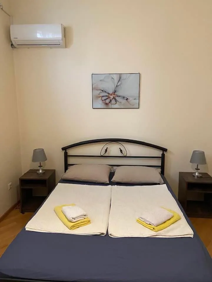Image 4 of Asterias Apartment