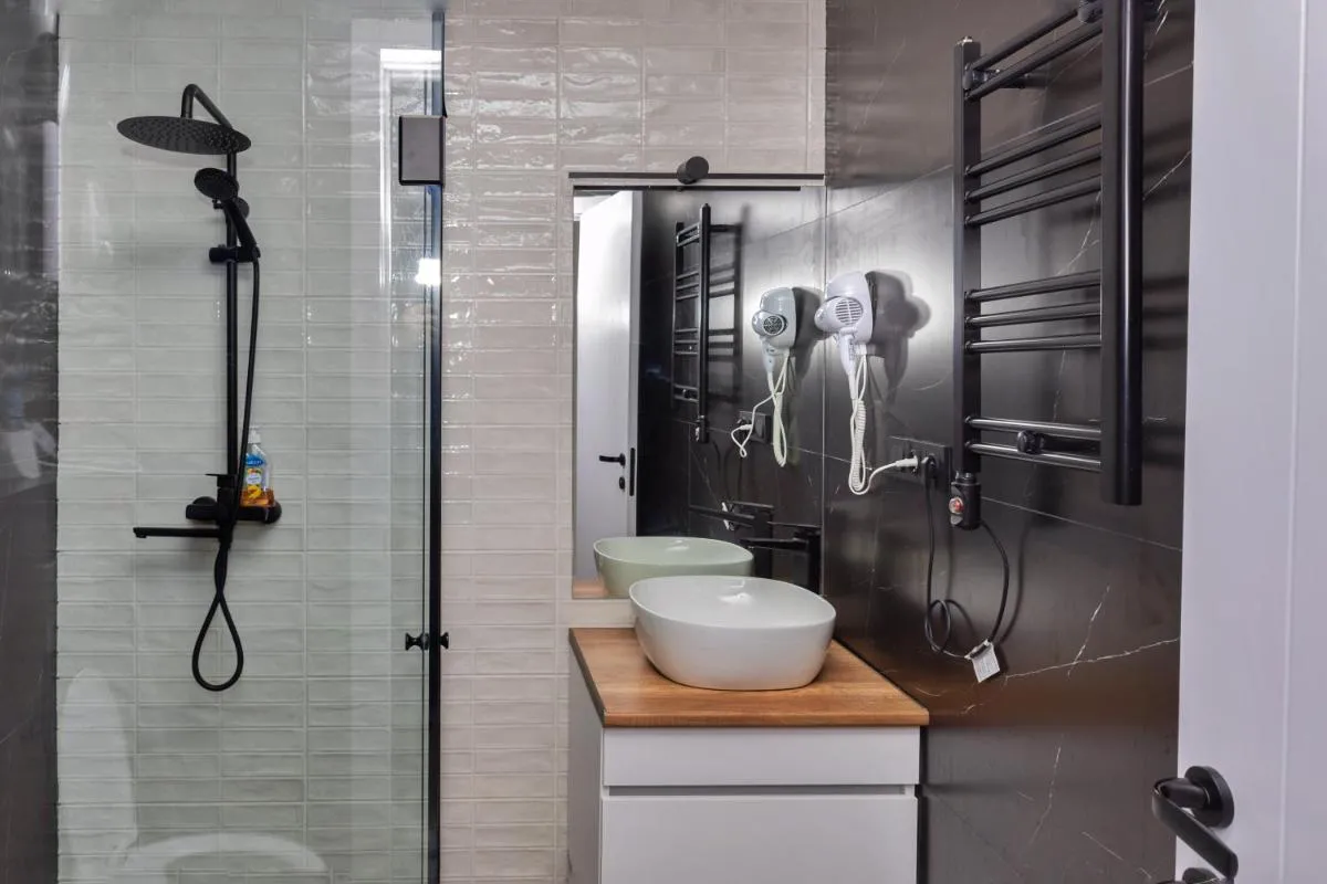 Image 5 of Avilion Apartments Boch 37 2