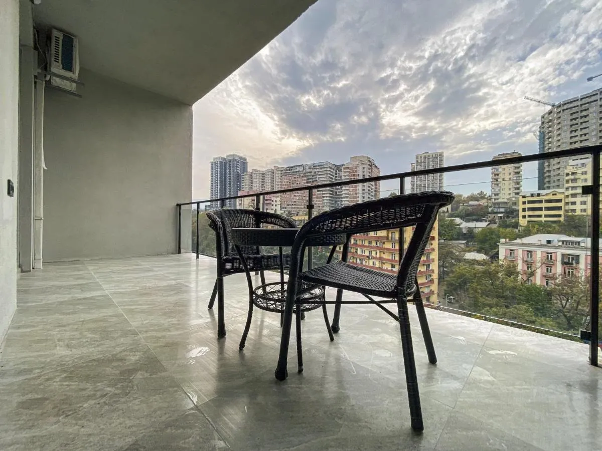 Image 2 of Avilion Apartments Got 17 1