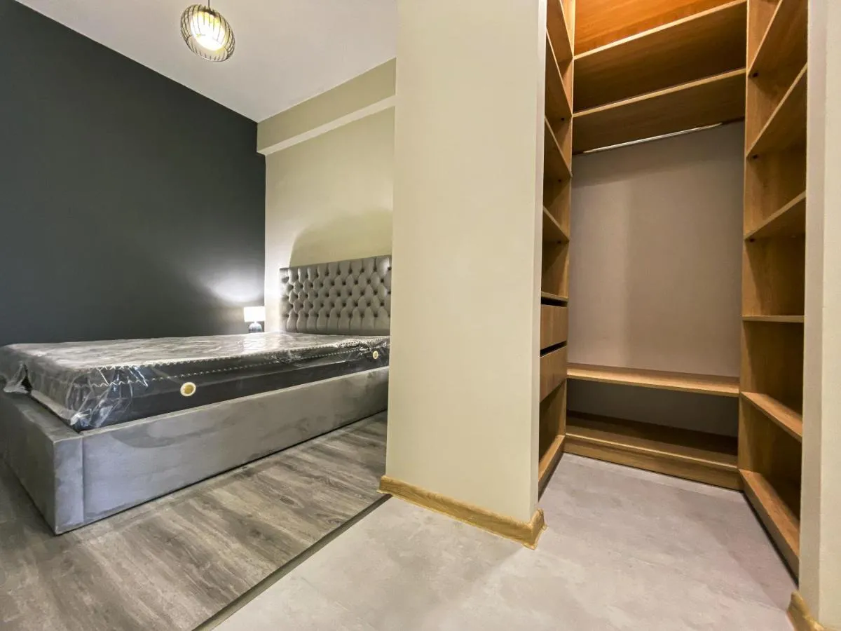 Image 1 of Avilion Apartments Got 17 2