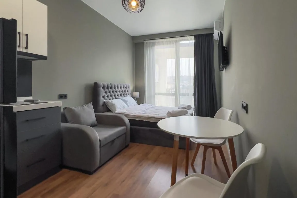 Image of Avilion Apartments Gur 62 1