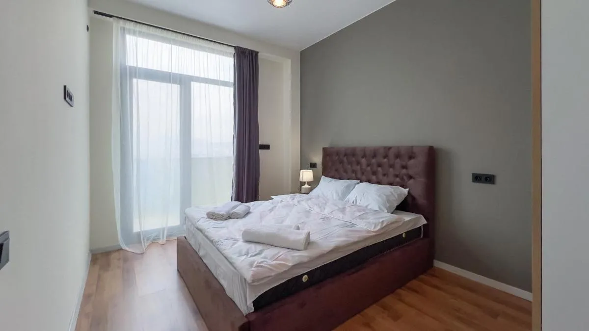 Image 5 of Avilion Apartments Gur 62 5