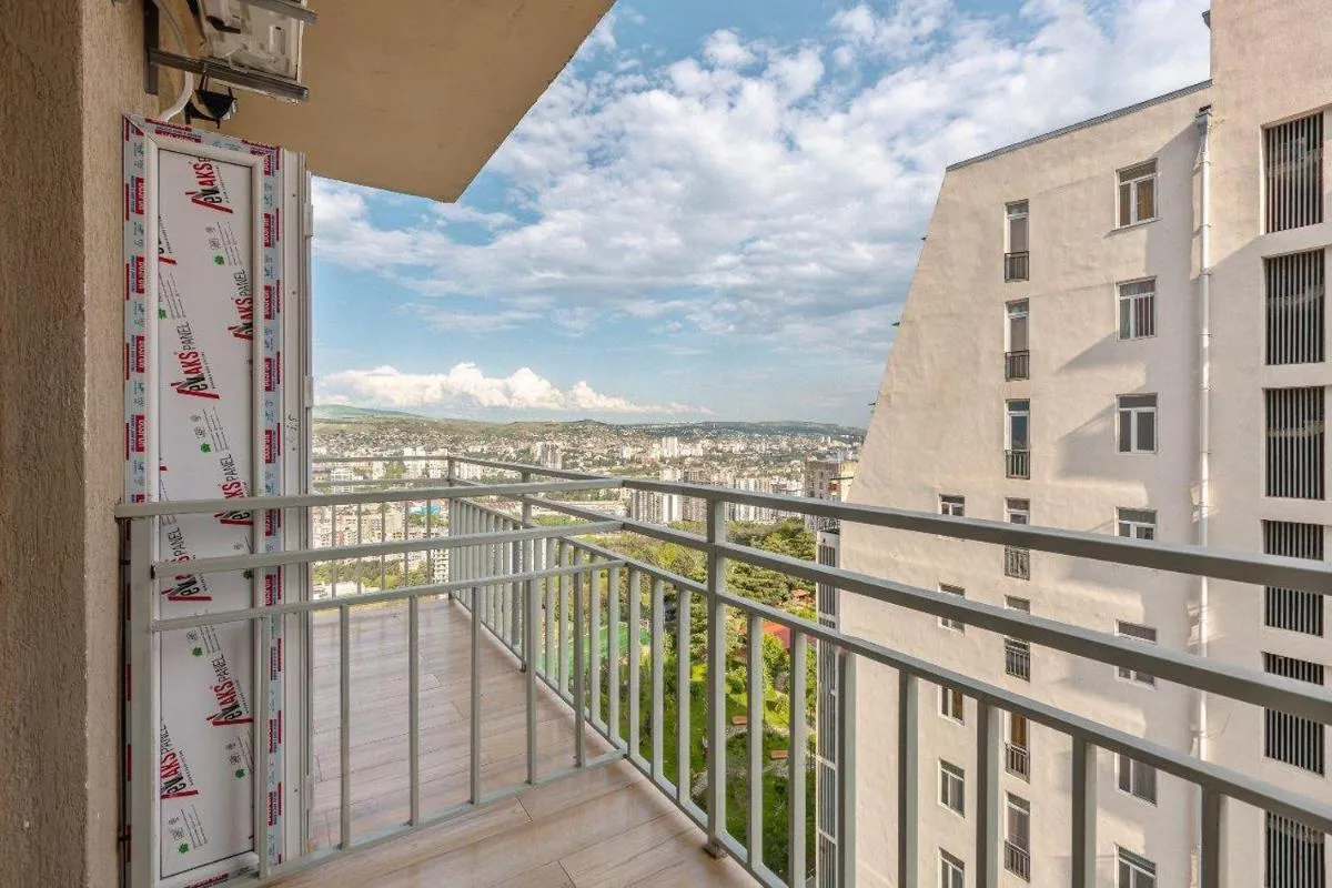 Image 5 of Avilion Apartments M 4 1
