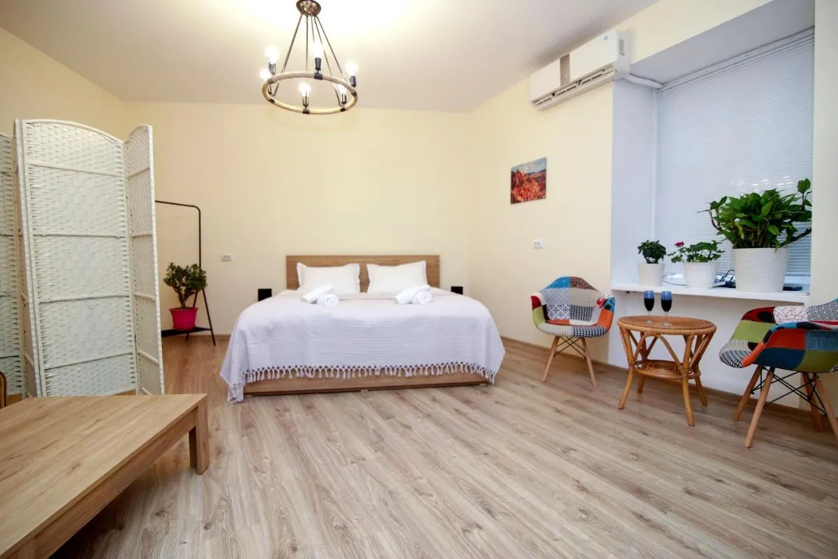 Image 1 of Best Apartment in city heart