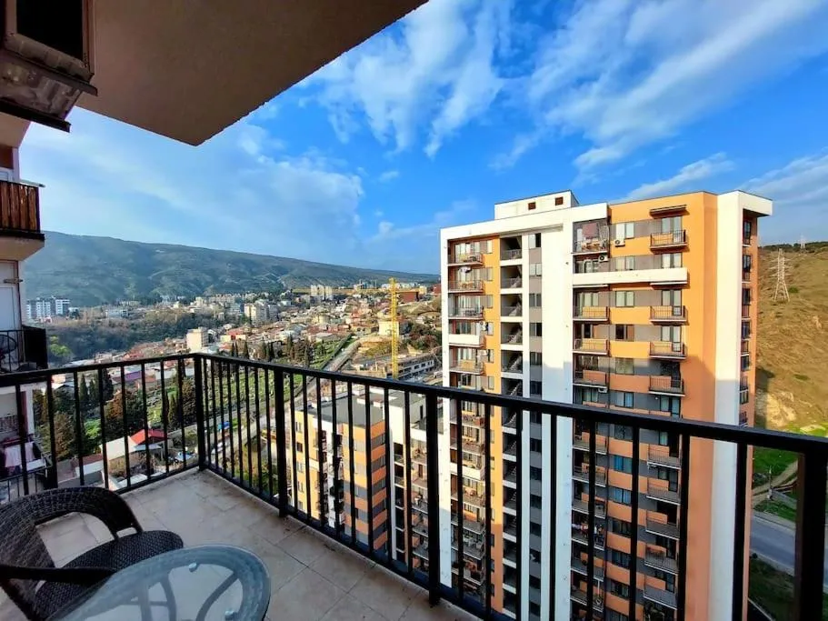Image 5 of Brand new 1 BR apartment in Ortachala, Old City