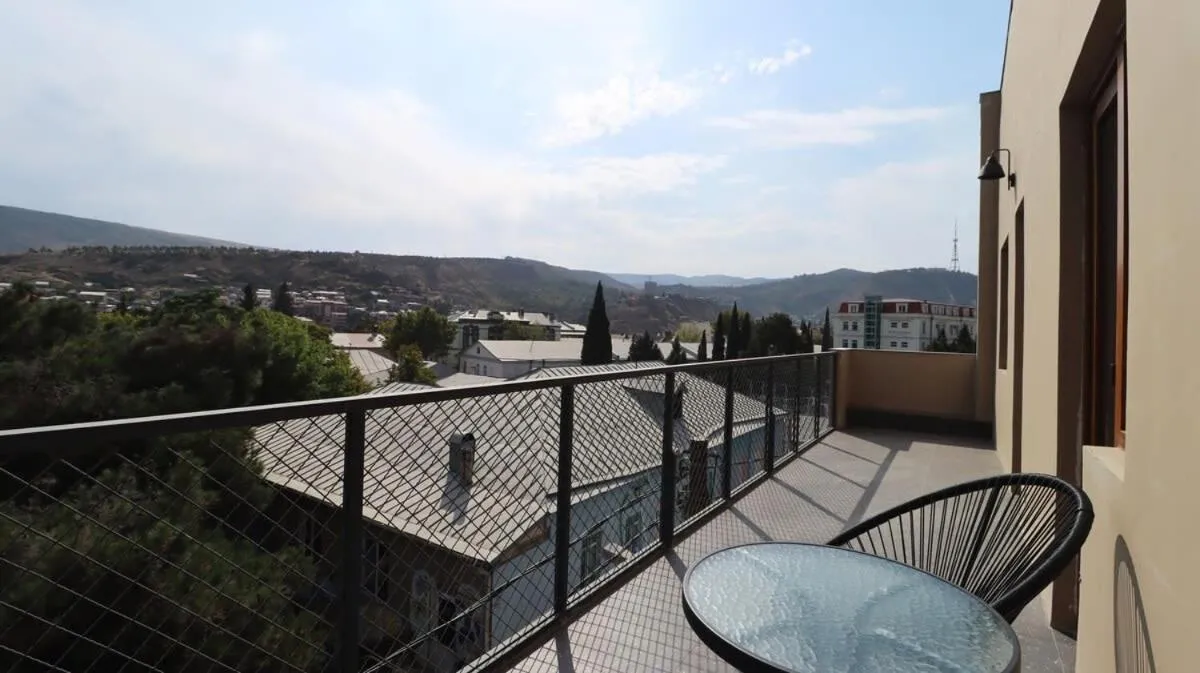 Image of Bright and Cozy Apt in Tbilisi