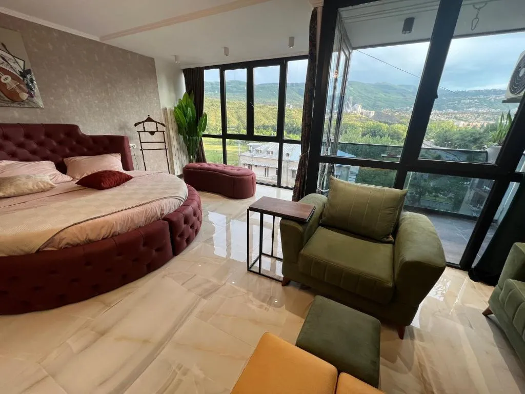 Image of Business Studio Apartment in Central Park