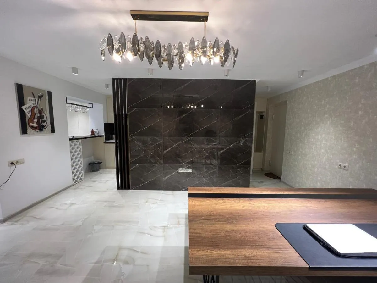 Image 2 of Business Studio Apartment in Central Park