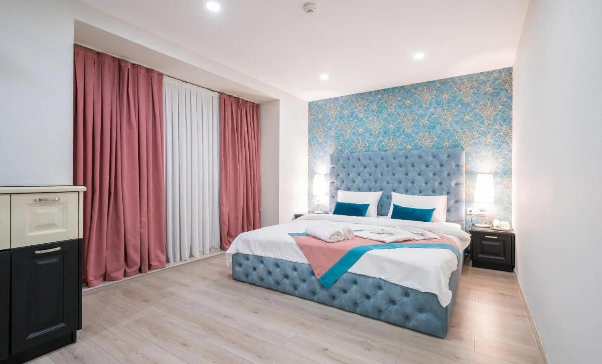 Image 2 of Capitol Hotel By umbrella