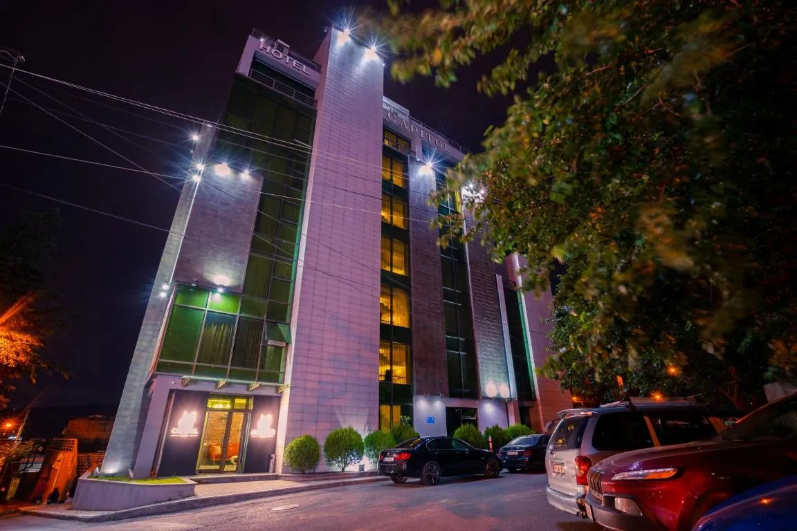 Image of Capitol Hotel By umbrella