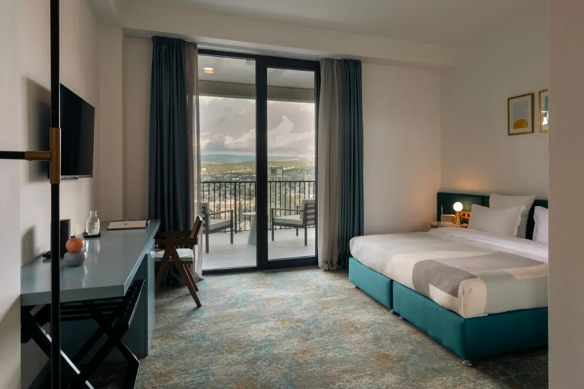 Image 2 of Castor & Pollux Hotel
