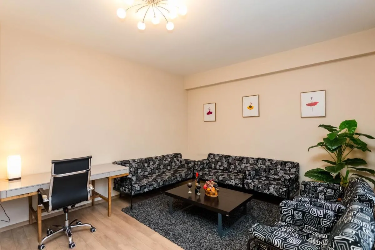 Image 3 of Central Comfort Place