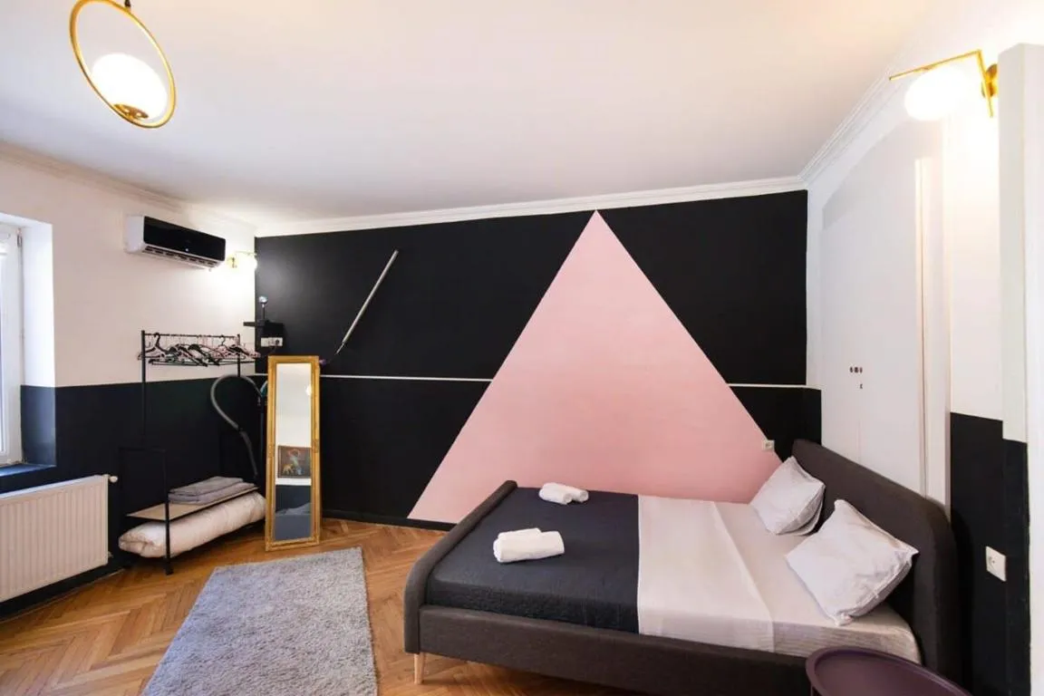 Image of Chic Studio Apt Near Stamba &Rustaveli – By Wehost