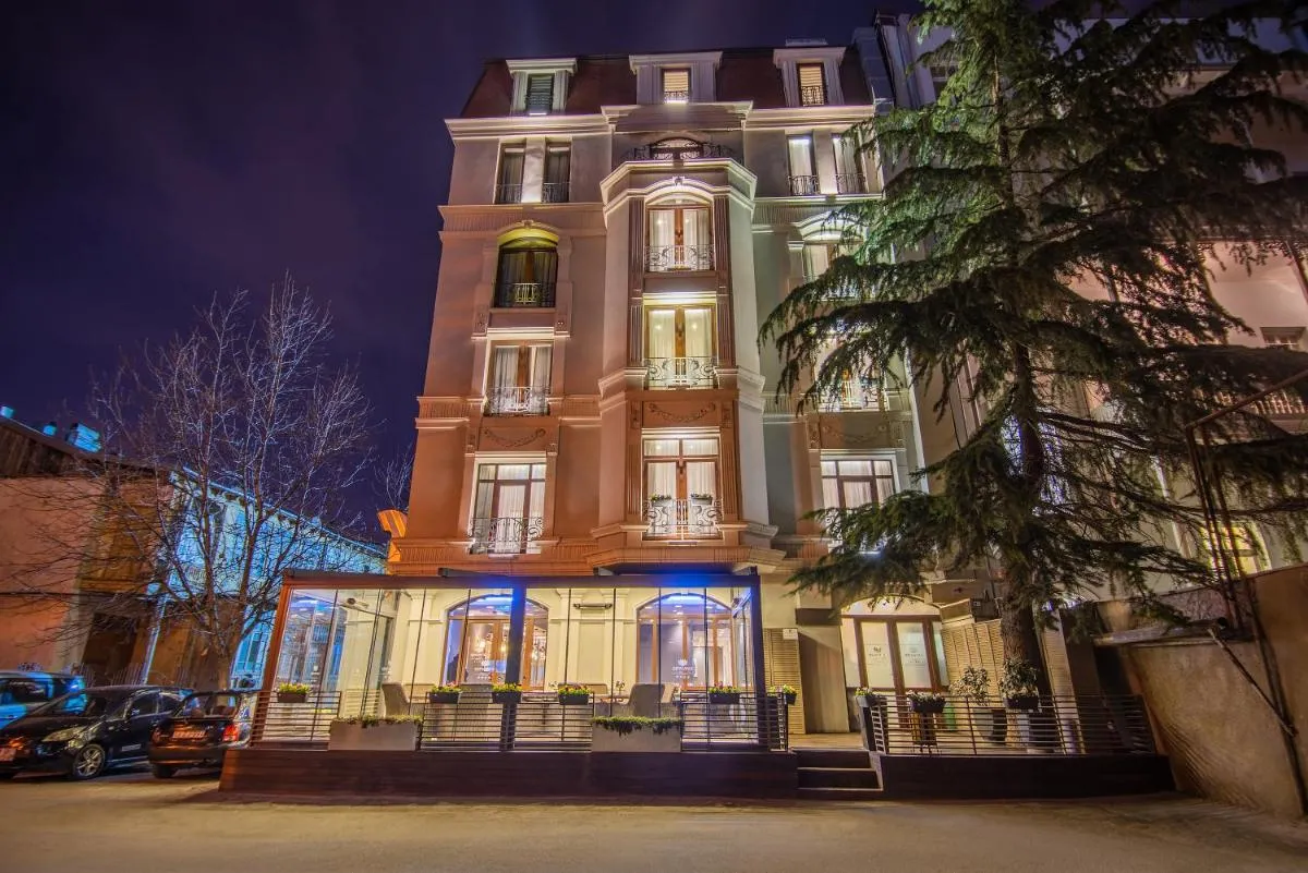 Image 4 of City Avenue Hotel