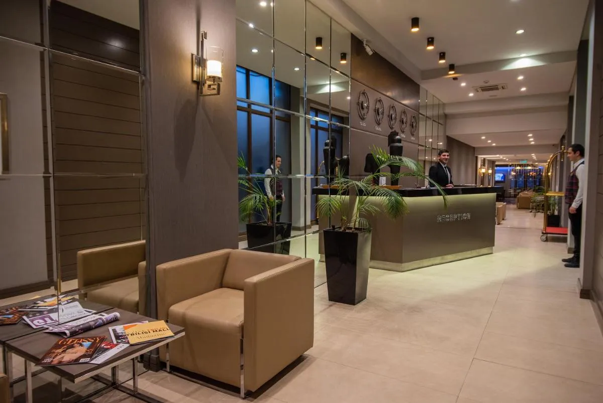 Image 5 of City Avenue Hotel
