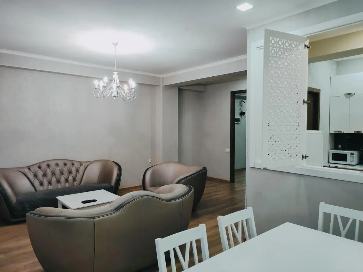 Image 6 of City Luxury Apartment ll