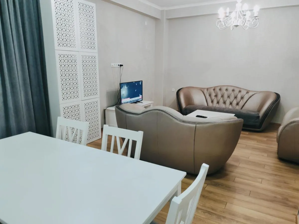 Image 5 of City Luxury Apartment ll