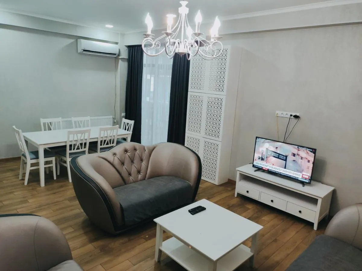 Image 1 of City Luxury Apartment ll