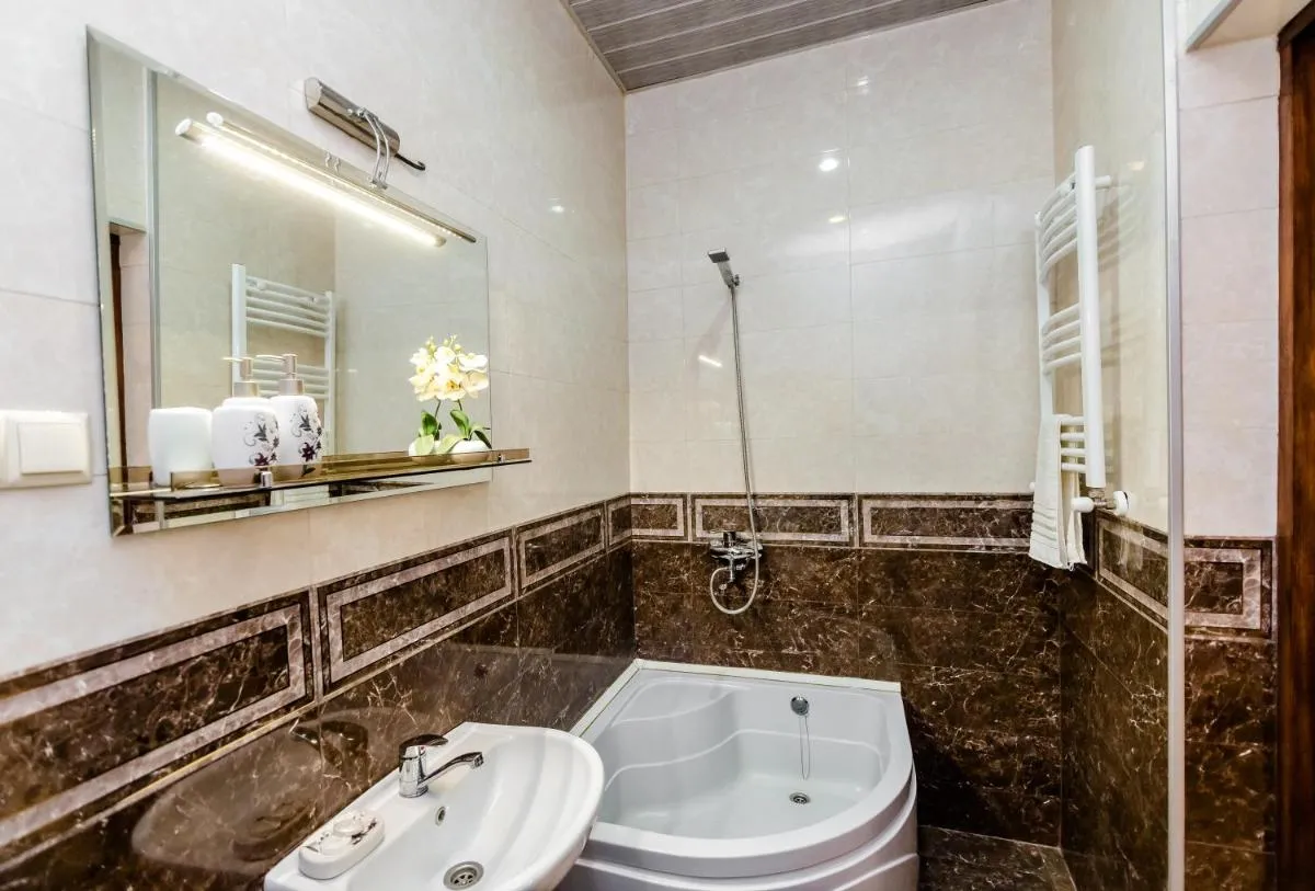 Image 2 of Comfortable House on Marjanishvili