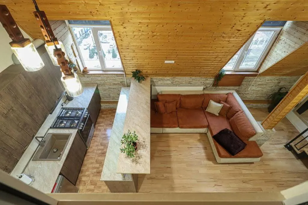 Image 3 of Cosy Central 2-BR Apartment-By Wehost