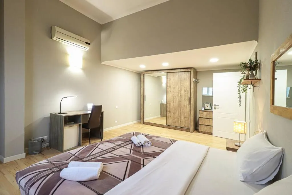 Image 5 of Cosy Central 2-BR Apartment-By Wehost