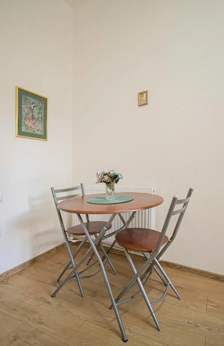 Image 5 of Cozy Studio Apartment In the Center – By Wehost