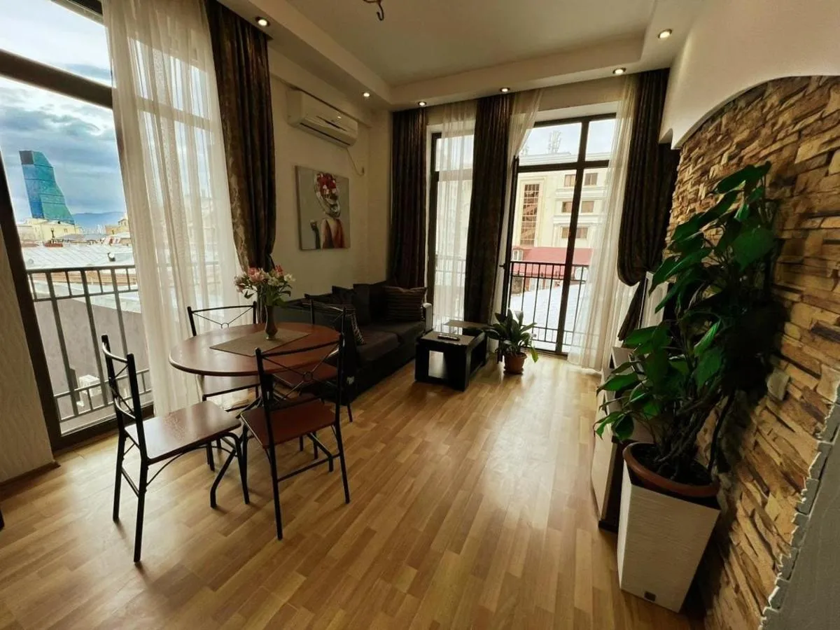 Image 5 of Cozy apartment in the city center Mtatsminda