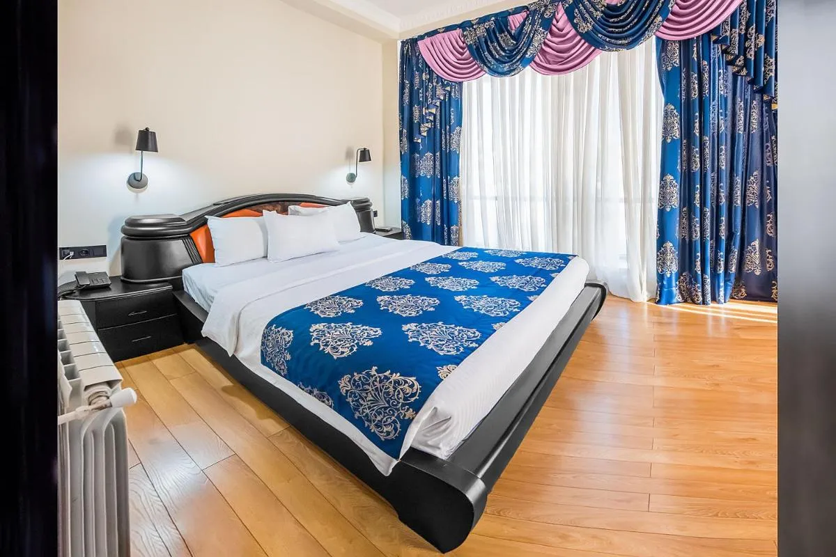 Image 4 of Cron Palace kosher Tbilisi Hotel