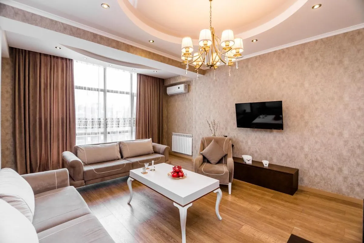 Image 2 of Dat Exx Apartments