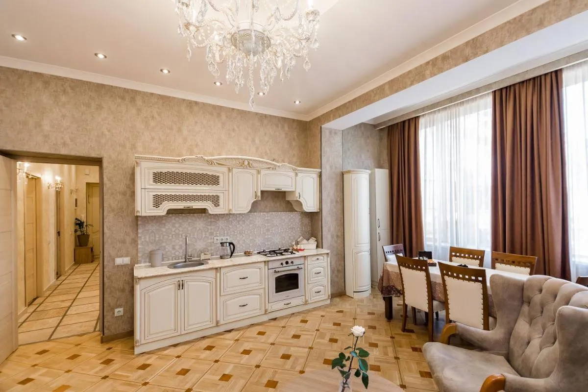 Image 3 of Dat Exx Apartments on Marjanishvili