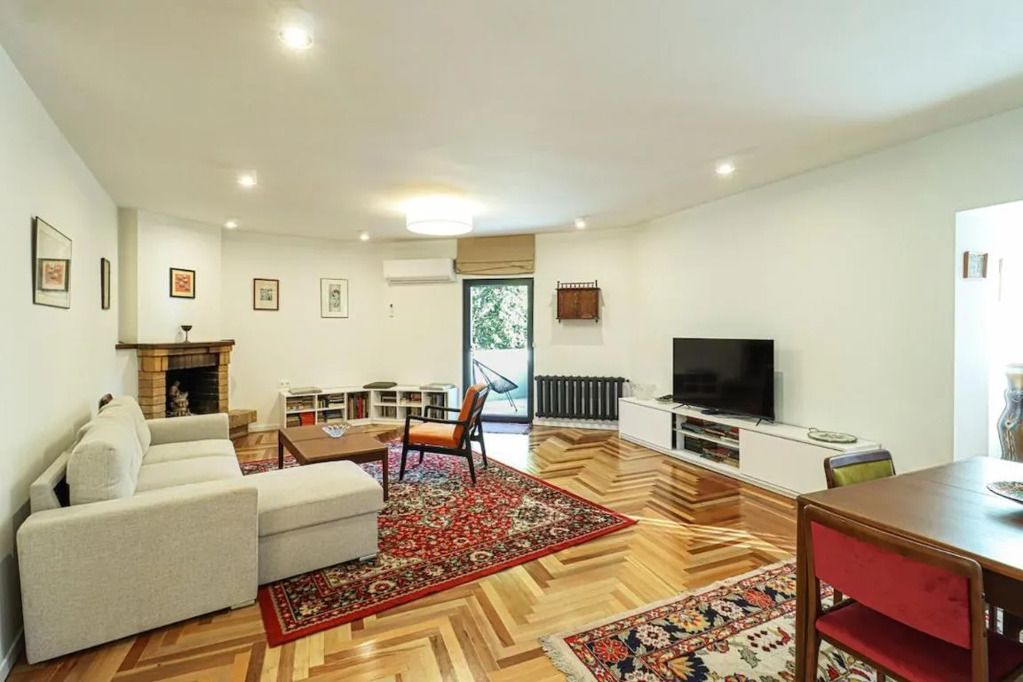 Image of Elegant 2BR in Old Tbilisi – By Wehost