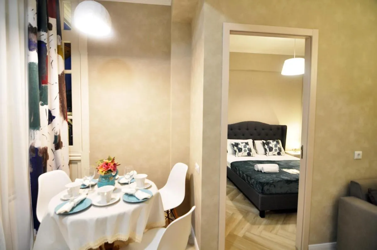 Image 3 of Elis Sweet Home