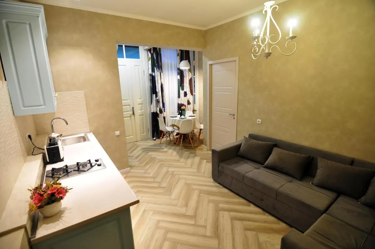 Image 4 of Elis Sweet Home