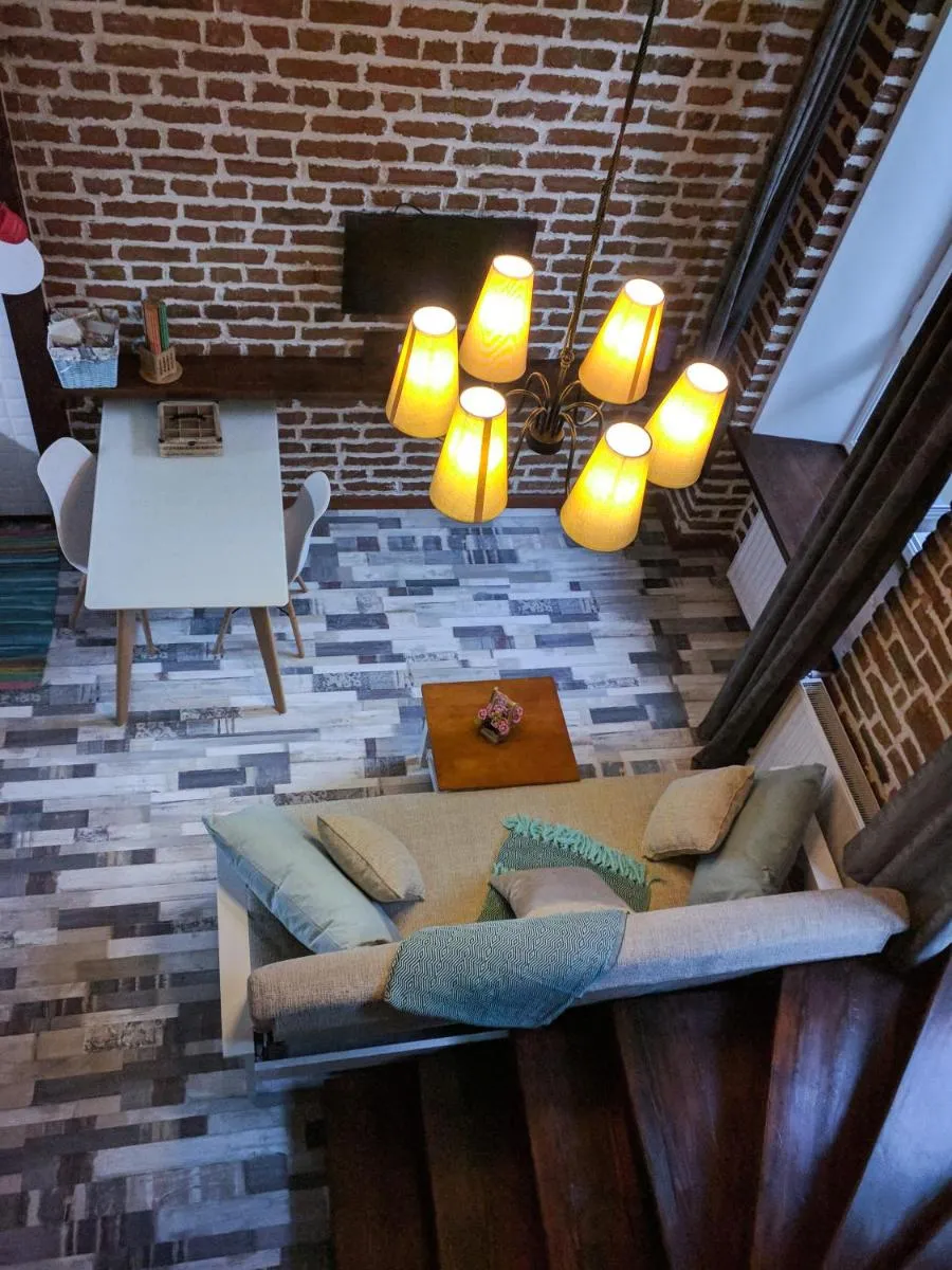 Image 4 of Freedom Square Studios