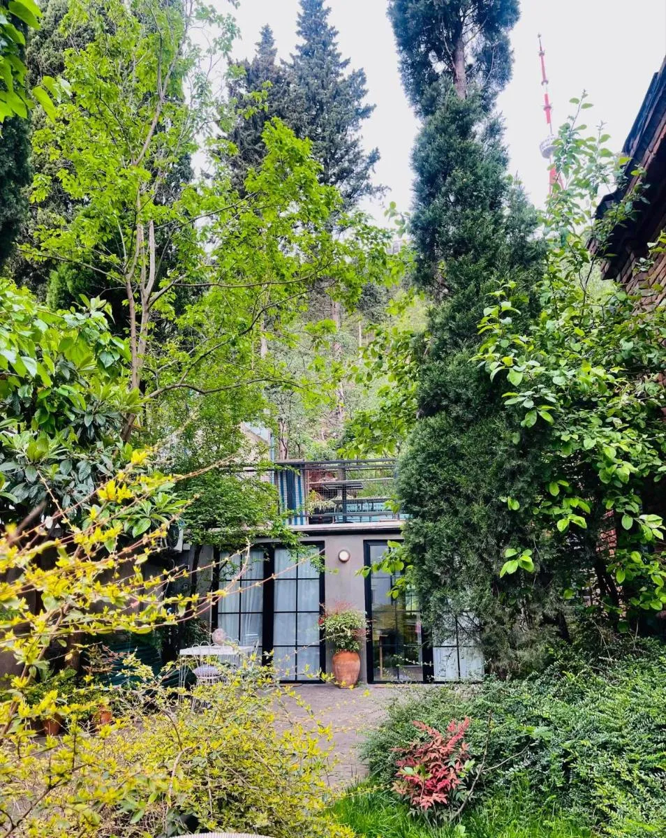 Image 3 of Funicular Inn Apartments