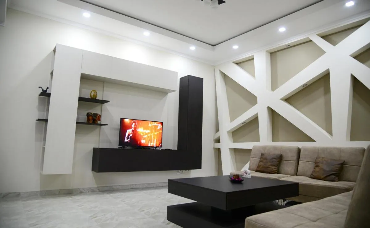 Image 2 of GNG Apartment