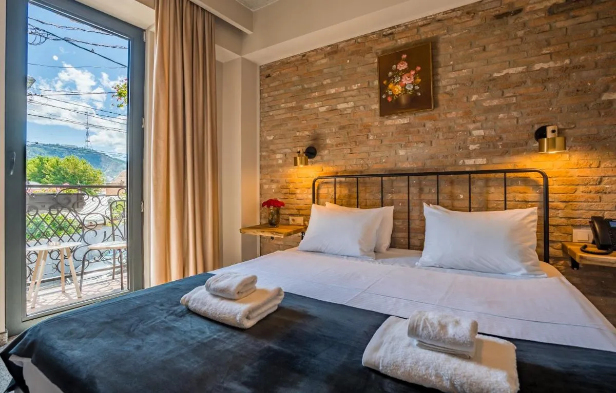 Image 2 of Galavani By Vintage Hotel Collections